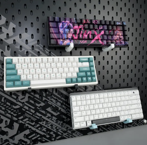 Modular Pegboard Desk Organizer – Wall-Mounted Storage for Laptop, Keyboard, Tablet & Headphones